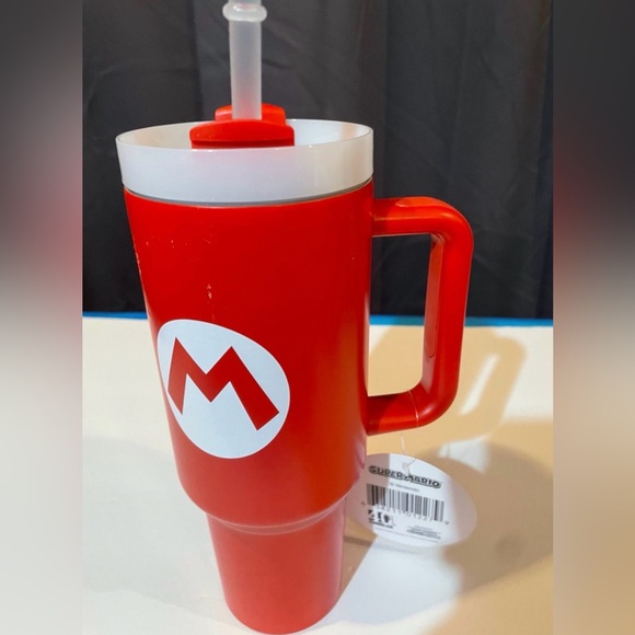 Nintendo Stainless Steel 40oz Mario Tumbler w/Straw BNWT - Picture 5 of 5
